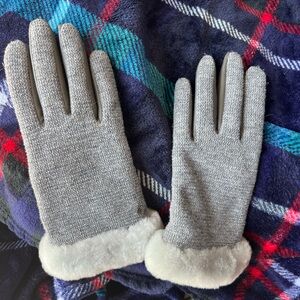 Women’s gloves